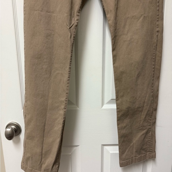 Goodfellow Men's Hennepin Athletic Fit Chino Khaki Tan Pants Size 34 - Picture 3 of 10